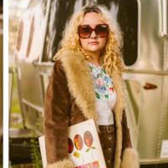 ✨️PENNY LANE COAT! - Picture 1 of 8